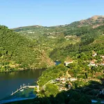 Cherry Douro Hill Hébergement de vacances *