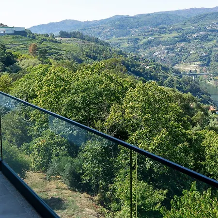 Cherry Douro Hill ريزندي